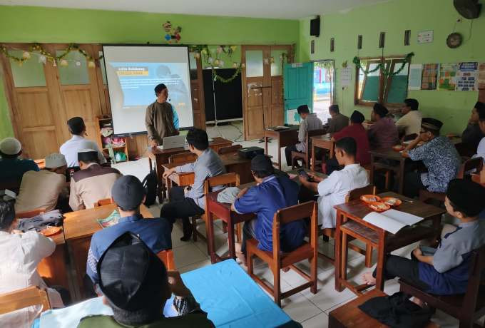 Pelatihan Dirosa Anak Sukses Digelar di MI Al Wahdah Yogyakarta