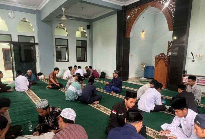 LKQ DPW Wahdah Islamiyah DIY Gelar Pelatihan Guru Dirosa ke-5