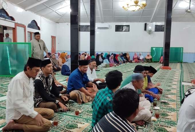 Tarhib Ramadan di Masjid Adz Dzakirin, Jamaah Diajak Sambut Ramadan dengan Iman dan Ilmu